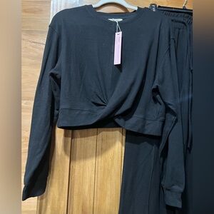 NWT Qinsen Chic Black Twist-Front Women's Top and Draw String Pants